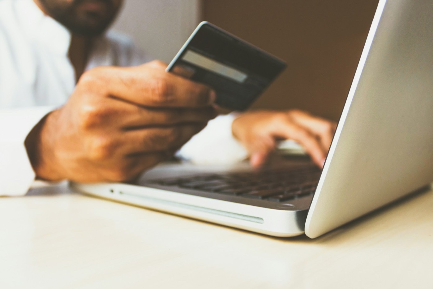 Chargeback після депозиту в казино: шлях спору через банк