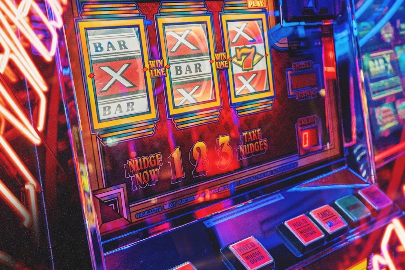 Paylines, all ways і cluster pays: як слот визначає виграш